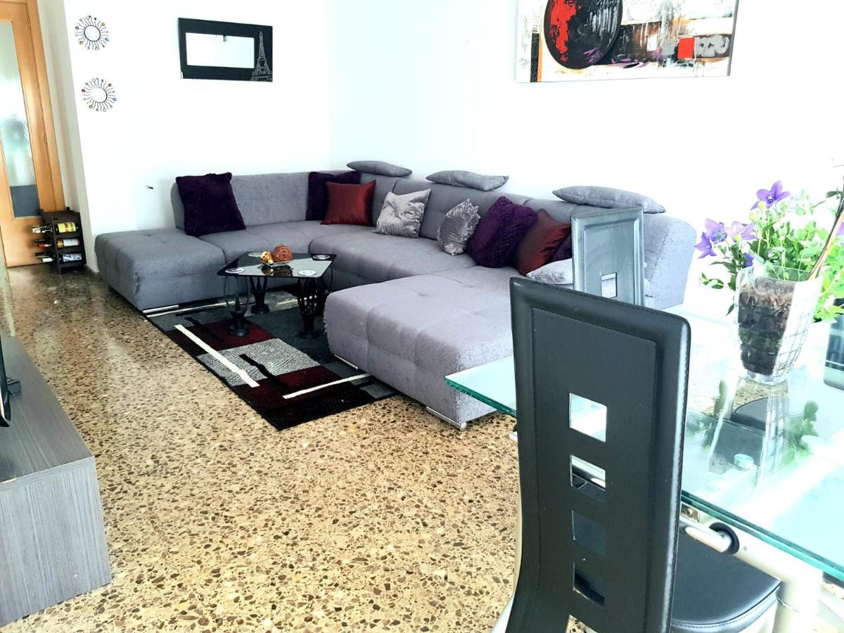 Piso Amplio De 3 Habitaciones, 2 Banos, Ascensor Y Parking بوريانا المظهر الخارجي الصورة