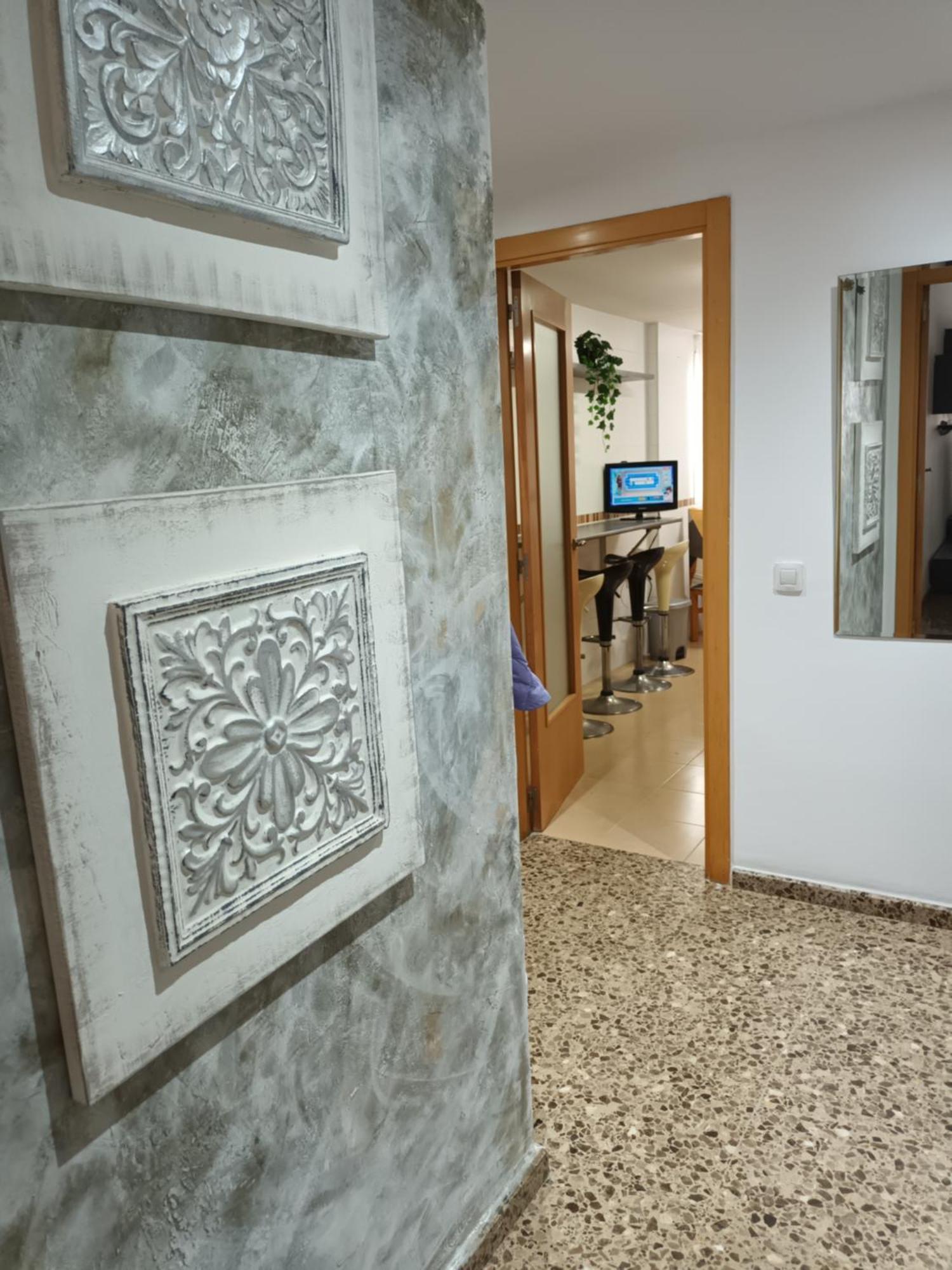 Piso Amplio De 3 Habitaciones, 2 Banos, Ascensor Y Parking بوريانا المظهر الخارجي الصورة
