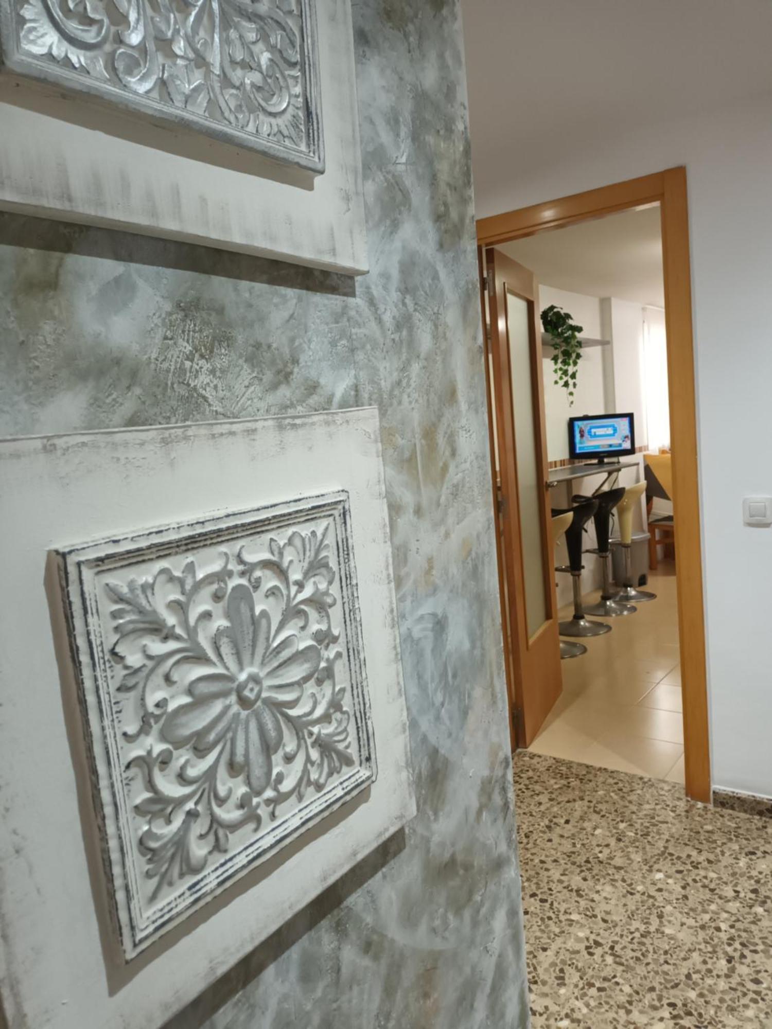 Piso Amplio De 3 Habitaciones, 2 Banos, Ascensor Y Parking بوريانا المظهر الخارجي الصورة